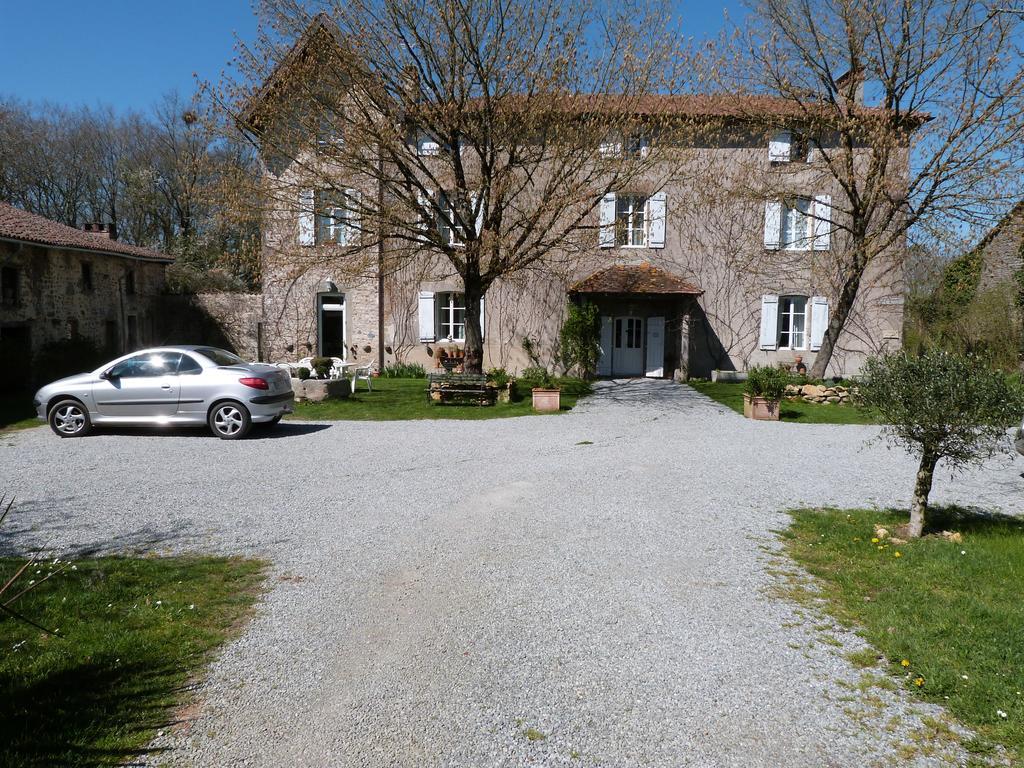 Bed and Breakfast Le Domaine De Panissac Berneuil  Exterior foto