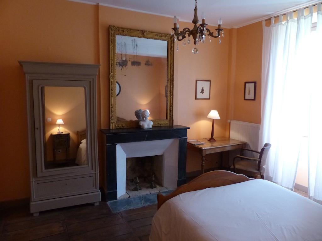 Bed and Breakfast Le Domaine De Panissac Berneuil  Zimmer foto
