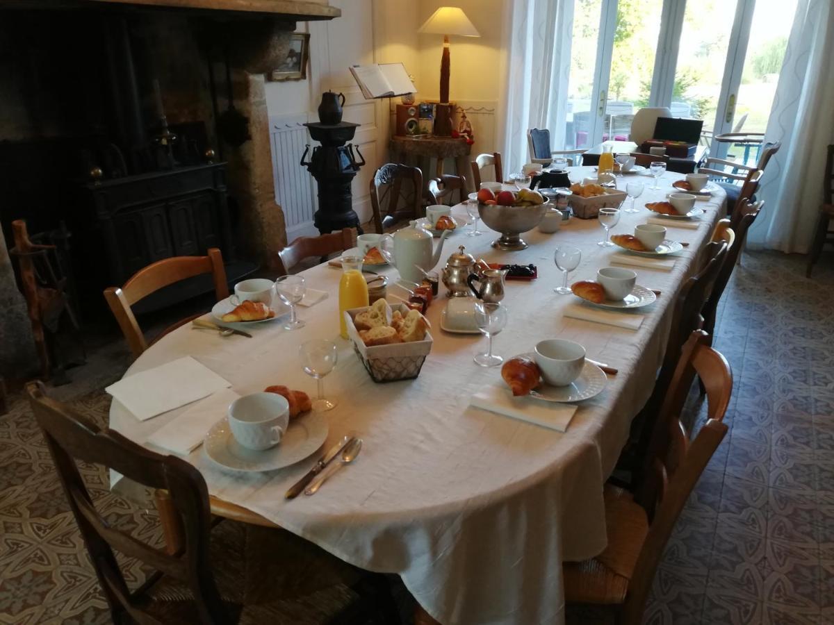 Bed and Breakfast Le Domaine De Panissac Berneuil  Exterior foto